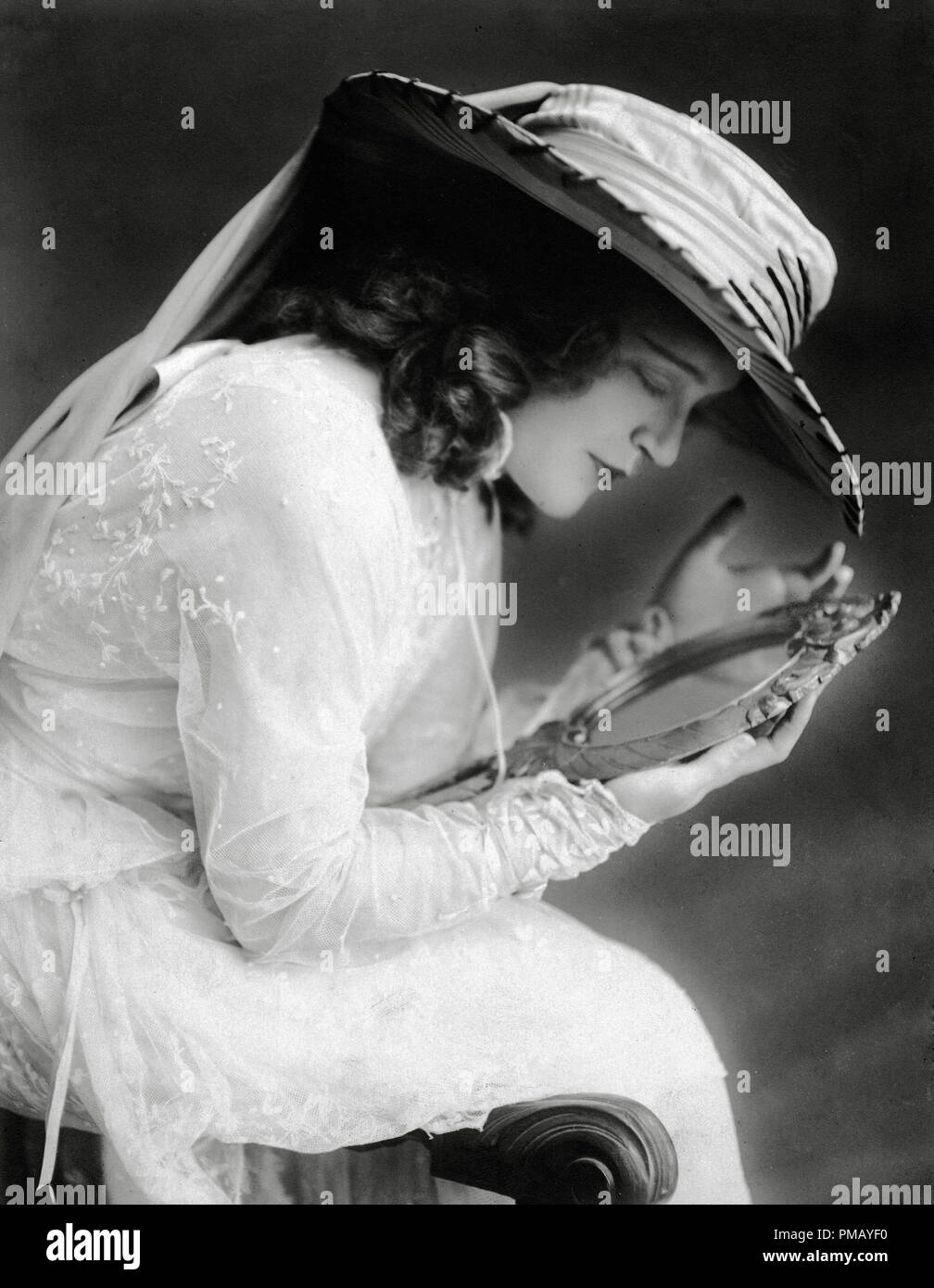 Mae Murray, circa 1910   File Reference # 32557 225THA Stock Photo