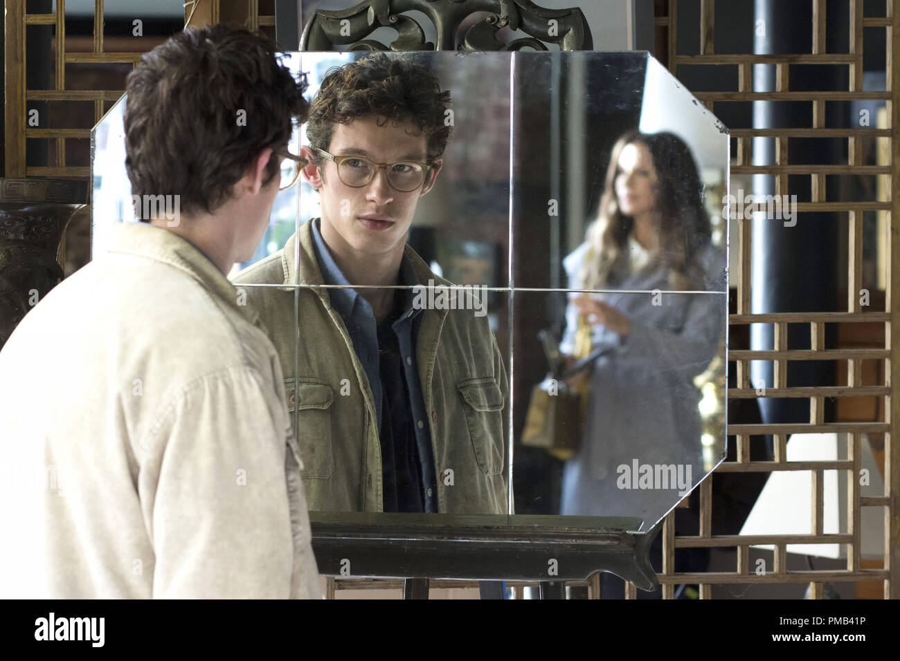 Callum Turner and Kate Beckinsale in THE ONLY LIVING BOY IN NEW YORK (2017)  Amazon Studios and Roadside Attractions Stock Photo - Alamy