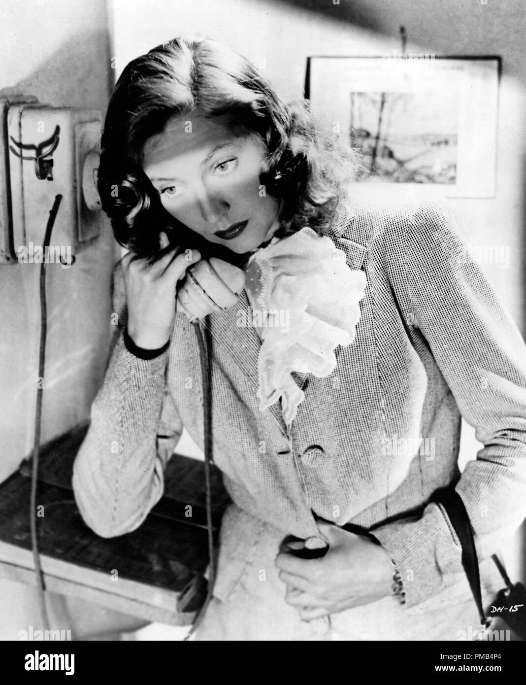 Josseline Gael, 'Carnival of Sinners' aka 'La main du diable' aka 'The Devil's Hand' (1943) Films Sonores Tobis File Reference # 33371 321THA Stock Photo