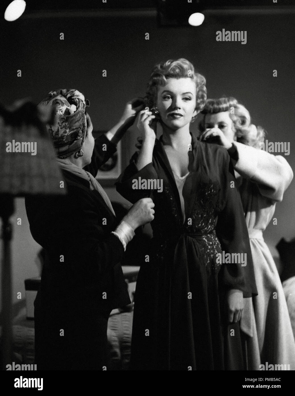 Marilyn Monroe, "Don't Bother to Knock" 1952 20th Century Fox File  Reference # 33536 465THA Stock Photo - Alamy