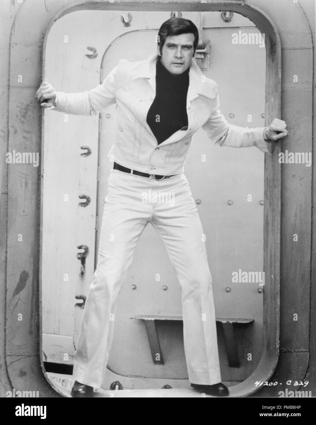 Lee Majors 'The Six Million Dollar Man (1974–1978) ABC    File Reference # 32337 203THA Stock Photo