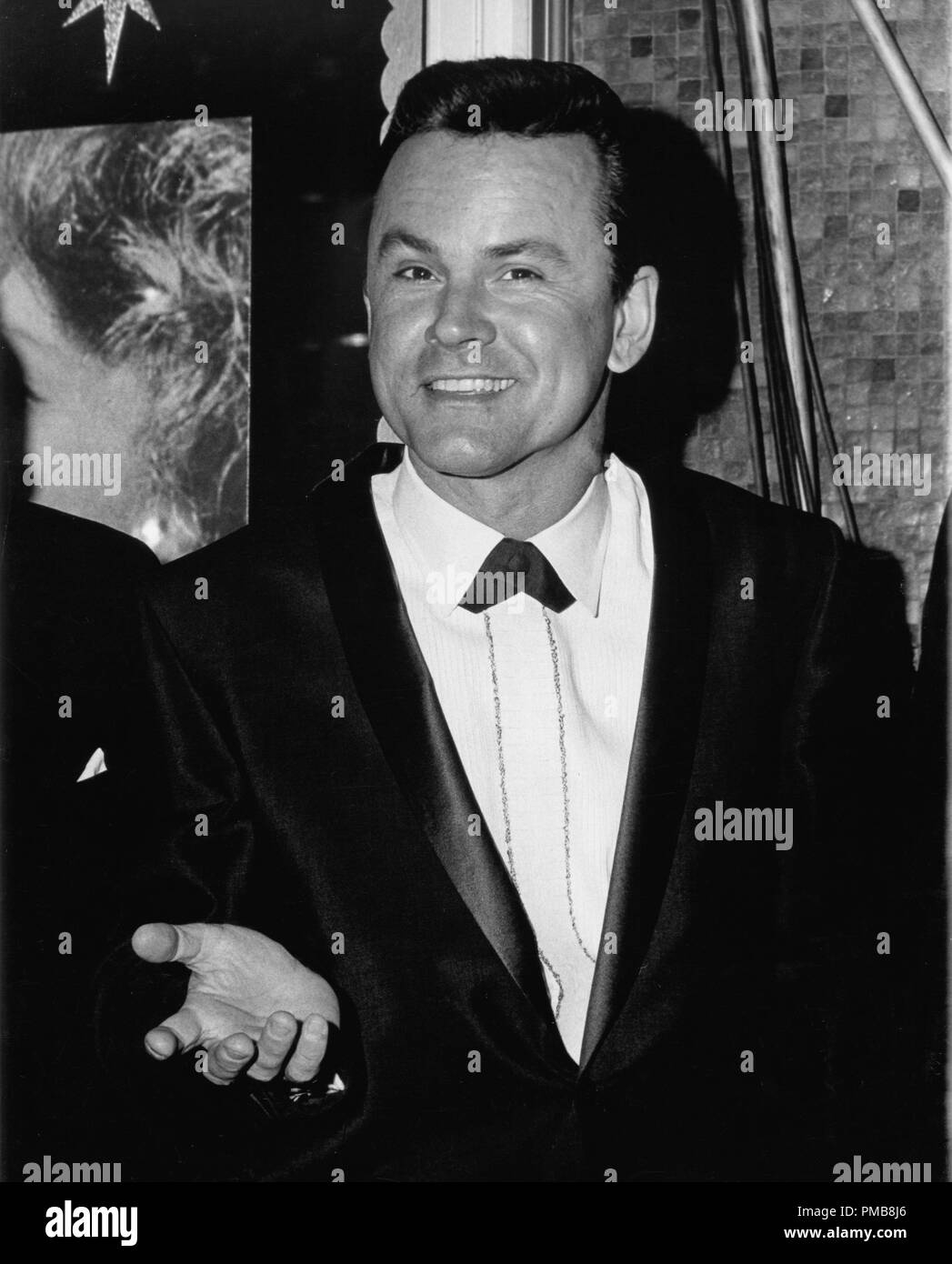 Bob Crane, star of "Hogan's Heroes" Television Series, circa 1965.© JRC /The Hollywood Archive - All Rights Reserved  File Reference # 32337_230THA Stock Photo