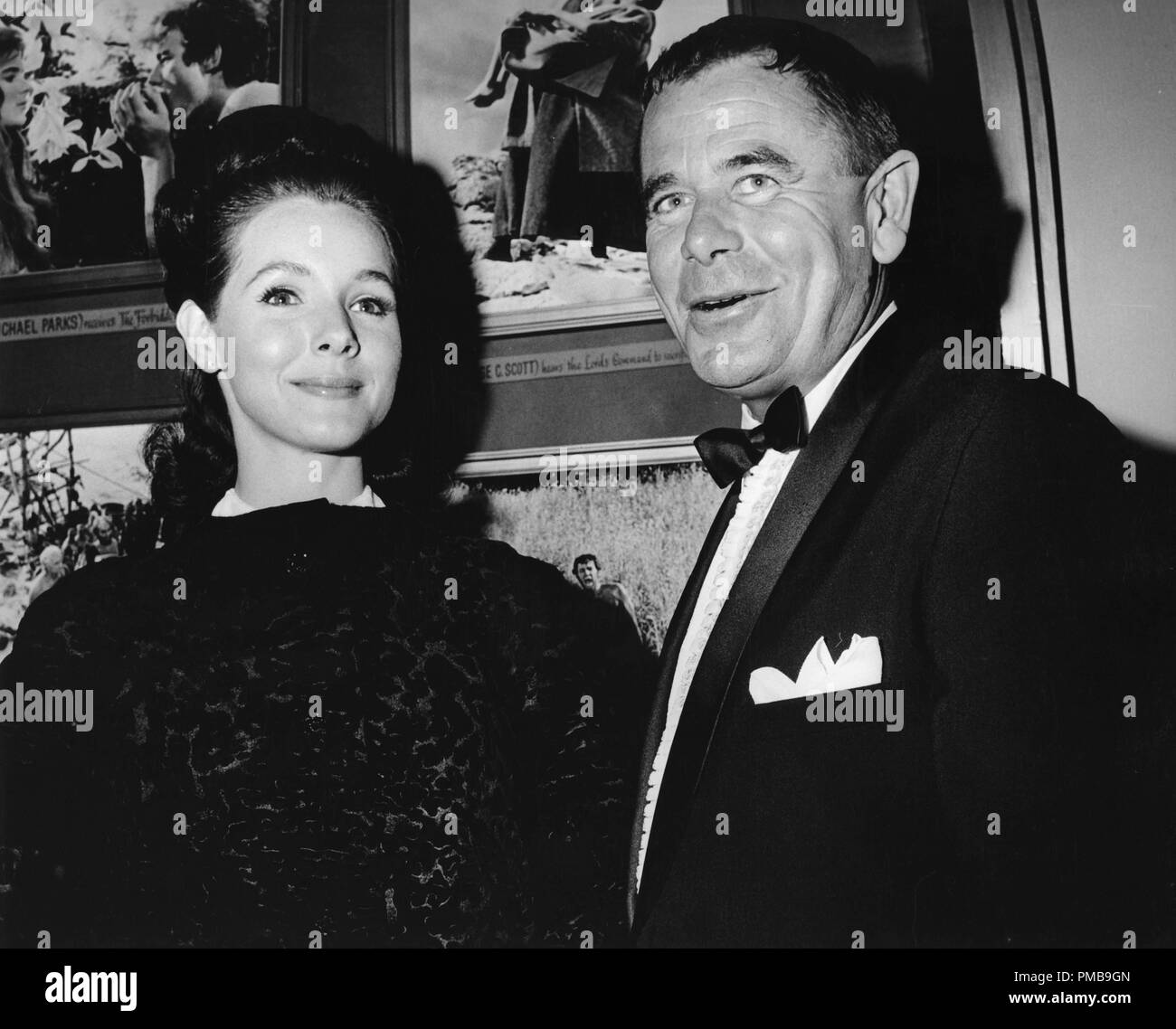 Glenn Ford and his bride Kathy Hayes, 1966 © JRC /The Hollywood Archive - All Rights Reserved File Reference # 32557 784THA Stock Photo