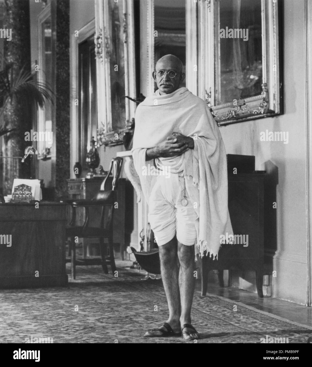 Ben kingsley gandhi hires stock photography and images Alamy