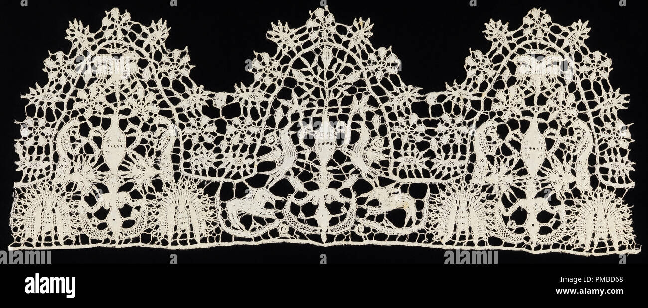 Large Non Continuous Antique Bobbin Lace Large Non Continuous Antique Bobbin Lace