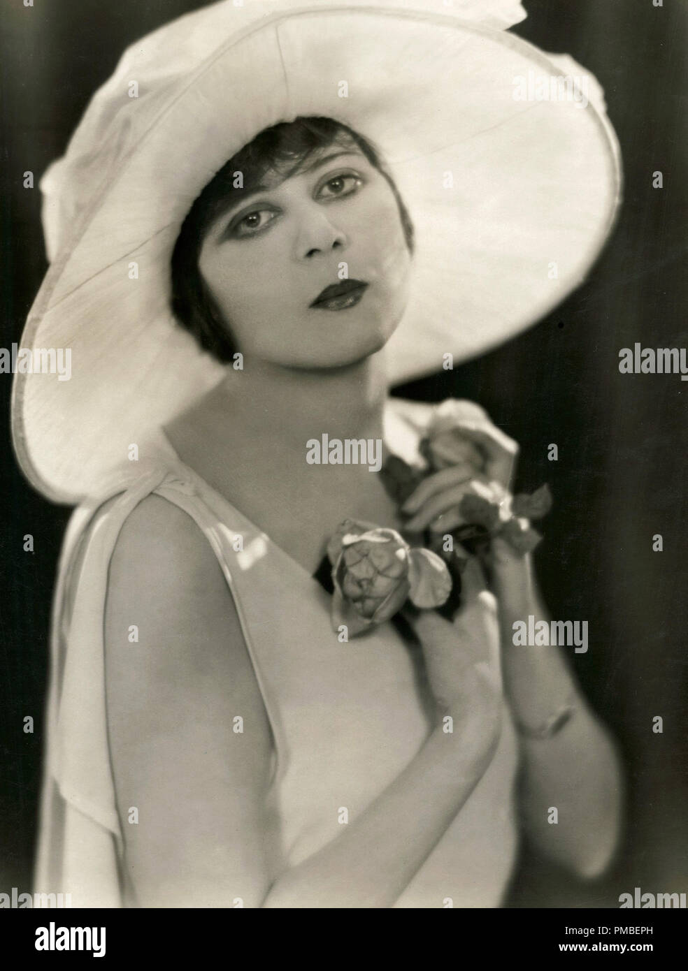 Theda bara hi-res stock photography and images - Alamy