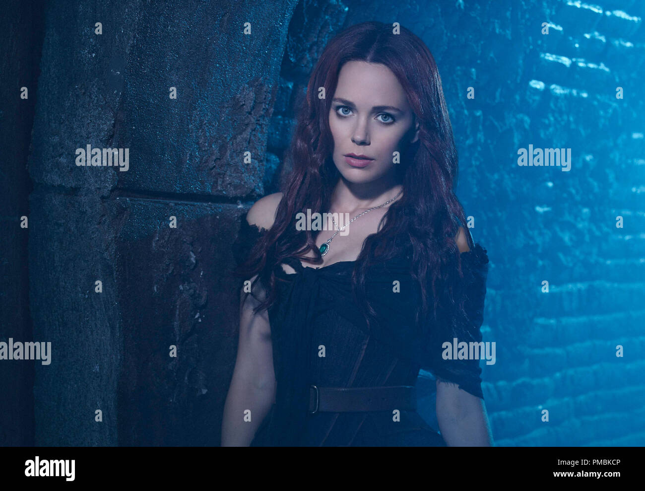 SLEEPY HOLLOW: Katia Winter as Katrina Crane Stock Photo - Alamy