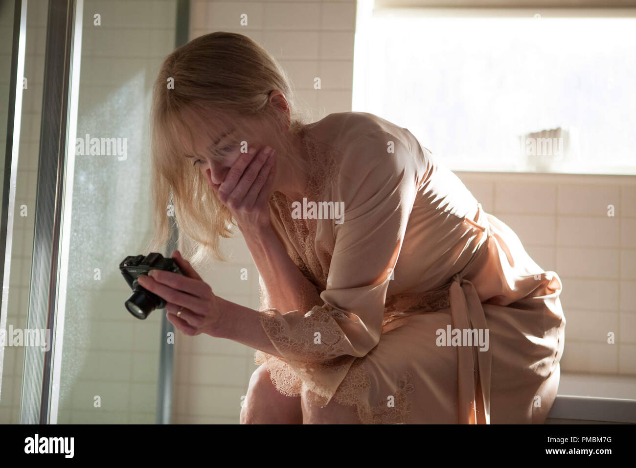 Christine Lucas (NICOLE KIDMAN), a troubled amnesiac, makes a shocking discovery about her past while watching her own video diary in BEFORE I GO TO SLEEP. Stock Photo