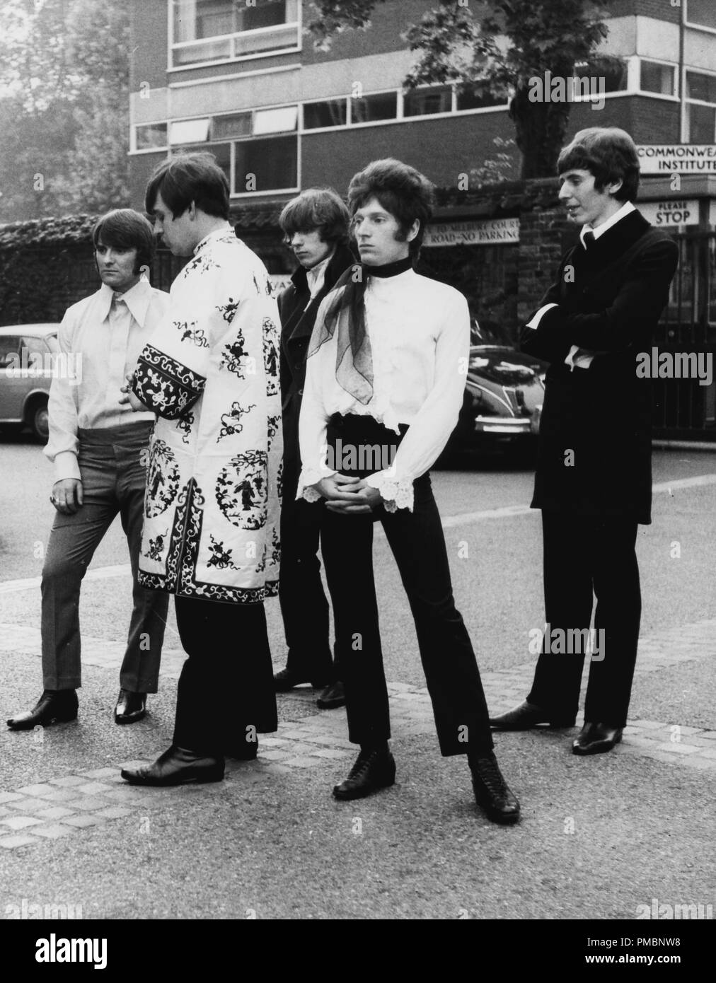 Bobby Harrison, Gary Brooker, Matthew Fisher, Ray Royer and Dave Knight of the pop band Procol Harum, 1967© JRC /The Hollywood Archive - All Rights Reserved  File Reference # 32603 076THA Stock Photo