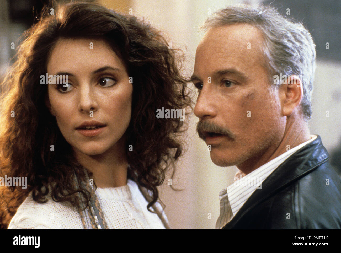 Studio Publicity Still from 'Stakeout'  Madeleine Stowe and Richard Dreyfuss  © 1987 Touchstone Pictures   All Rights Reserved   File Reference # 32914 192THA  For Editorial Use Only Stock Photo