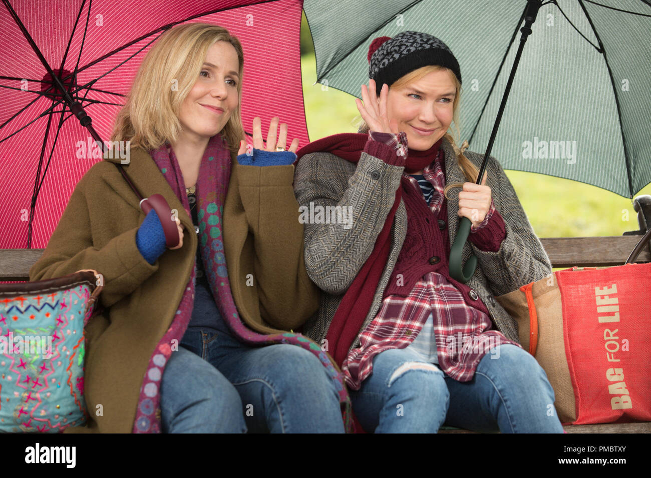 L To R Sally Phillips As Shazzer And Oscar Winner Renee Zellweger As Bridget In Bridget Jones S Baby In Which Zellweger And Oscar Winner Colin Firth Reprise Their Roles In The Next