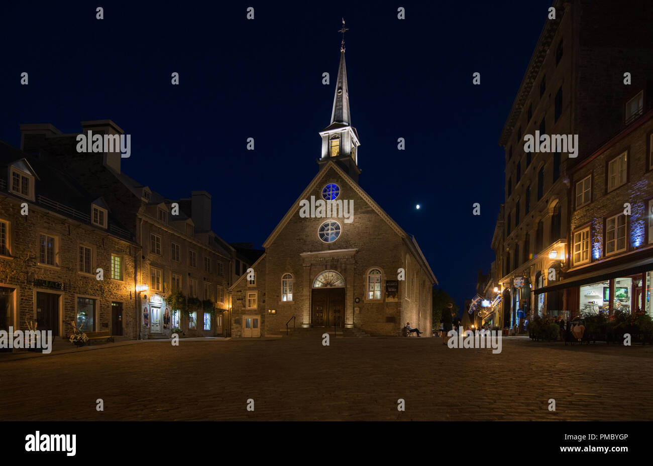 NotreDamedesVictoires Catholic Church, completed in1723, Palace