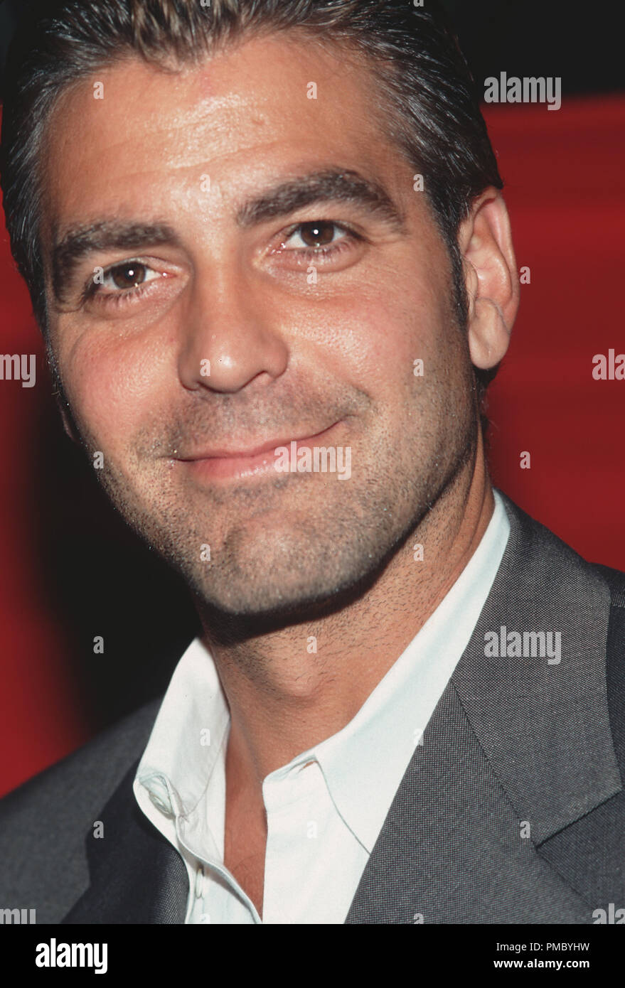 Press conference Portrait of George Clooney Circa 2002  © JRC Photo Library/The Hollywood Archive (All Rights Reserved)  File Reference # 33480 061THA Stock Photo