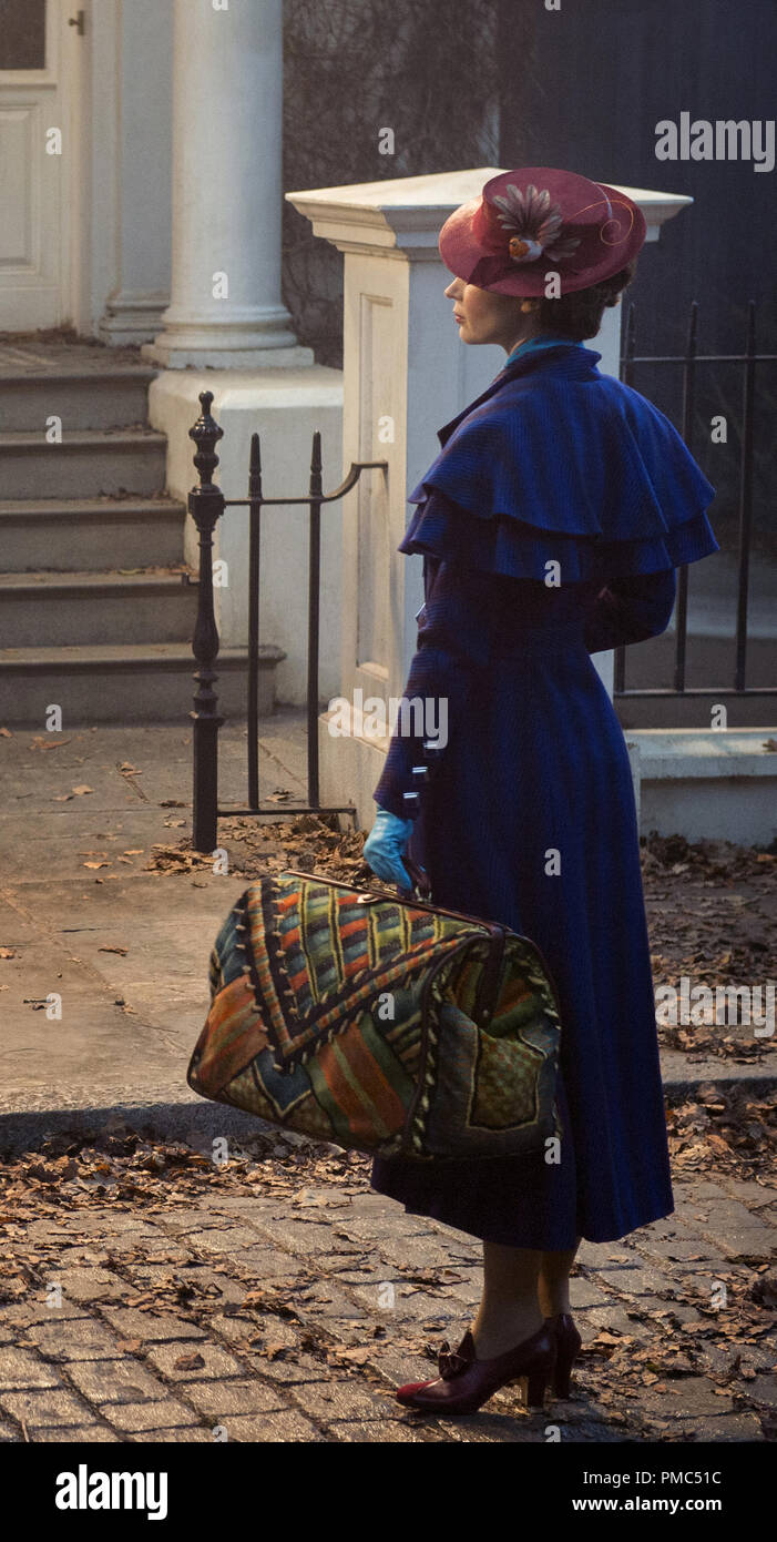 Mary Poppins (Emily Blunt) returns to the Banks home after many years and uses her magical skills to help the now grown up Michael and Jane rediscover the joy and wonder missing in their lives in MARY POPPINS RETURNS, directed by Rob Marshall.  2018 Disney Enterprises, Inc Stock Photo