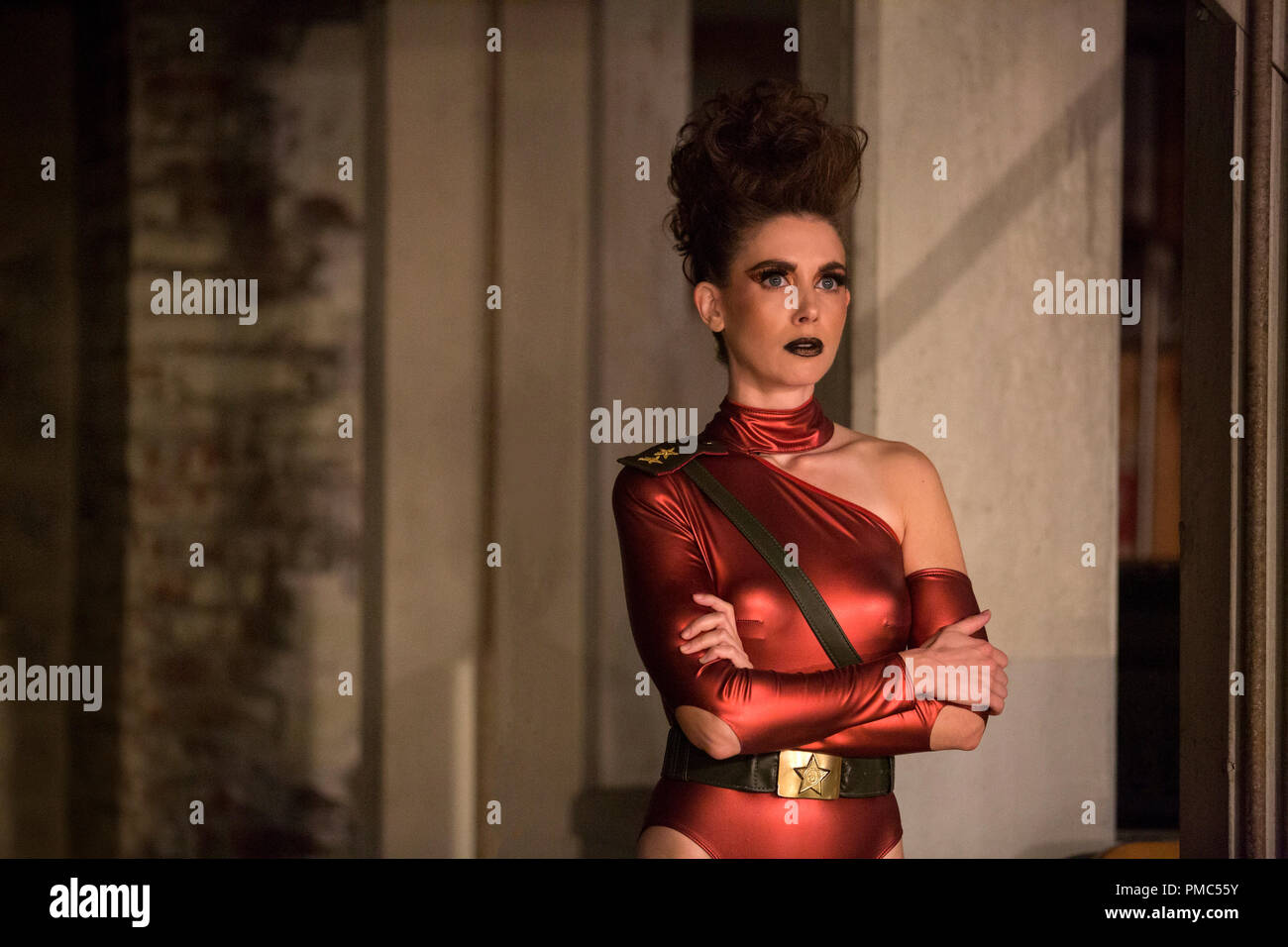 Alison Brie, "Glow" Season 2 (2018) Netflix Stock Photo - Alamy