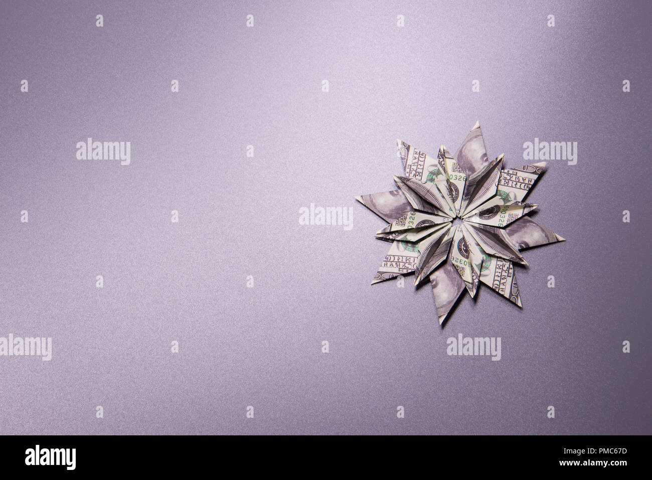 Dollar origami hi-res stock photography and images - Alamy