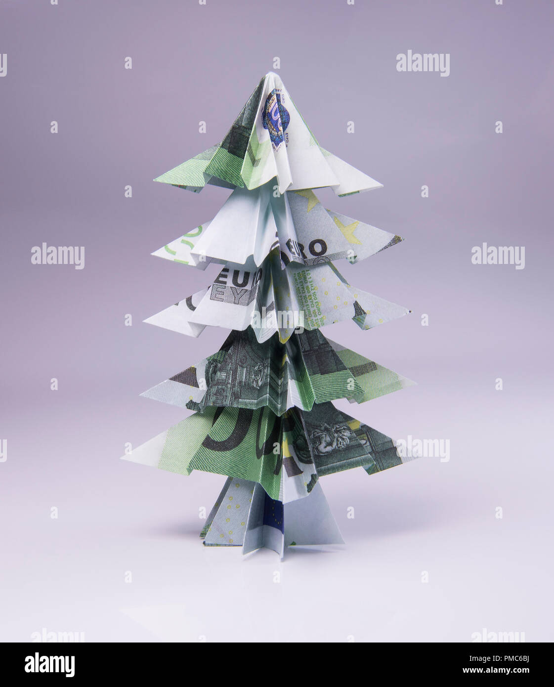 Money Origami Christmas Tree Stock Photo 219085990 Alamy