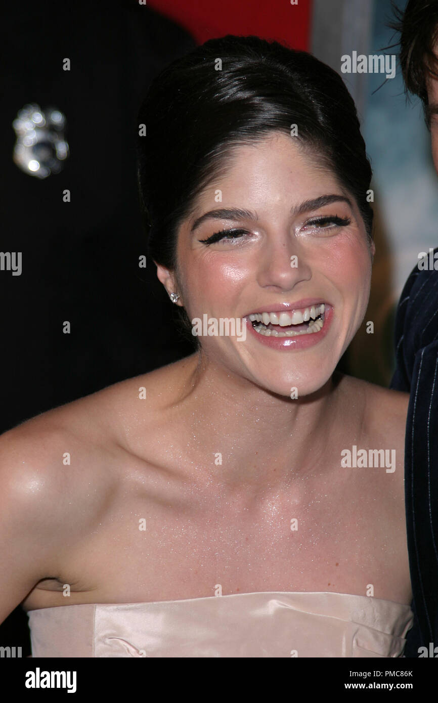 Hellboy Premiere 3 30 04 Selma Blair Photo By Joseph Martinez Picturelux File Reference 21790 0085plx For Editorial Use Only All Rights Reserved Stock Photo Alamy
