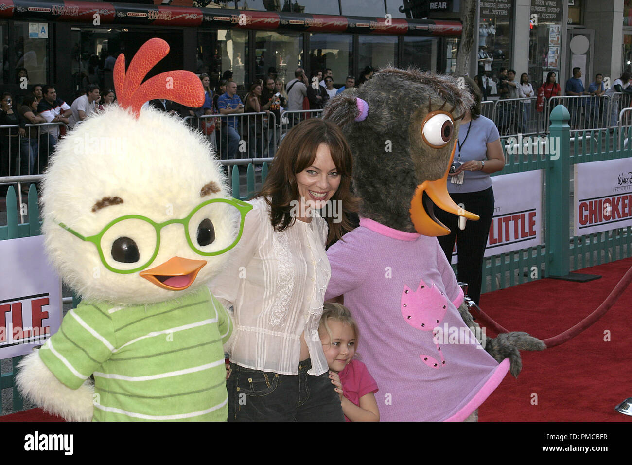 'Chicken Little' (Premiere) Melinda Clarke and daughter Kathryn Grace posing with Chicken Little and The Ugly Duckling 10-30-2005 / El Capitan Theater / Hollywood, CA / Walt Disney Pictures / Photo by Joseph Martinez / PictureLux  File Reference # 22520 0056-picturelux  For Editorial Use Only - All Rights Reserved Stock Photo