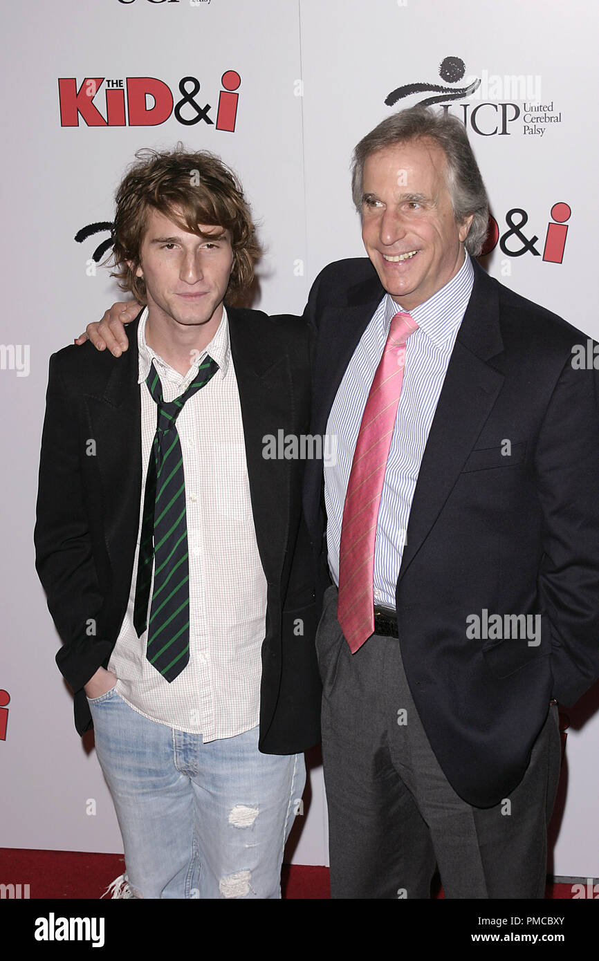 The Kid & I (Premiere) Henry Winkler and son Max 11282005 / Grauman's