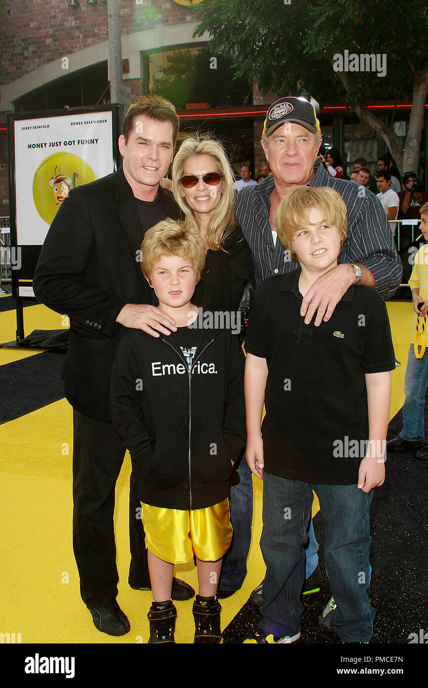 James caan and family hi-res stock photography and images - Alamy