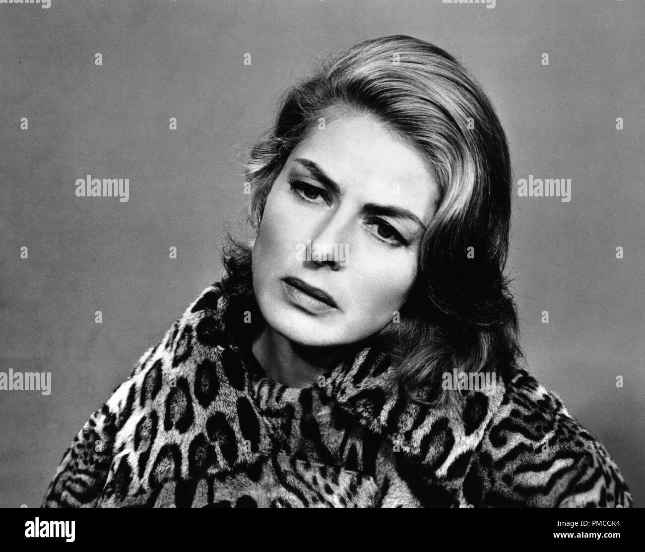 Ingrid bergman the visit hi-res stock photography and images - Alamy