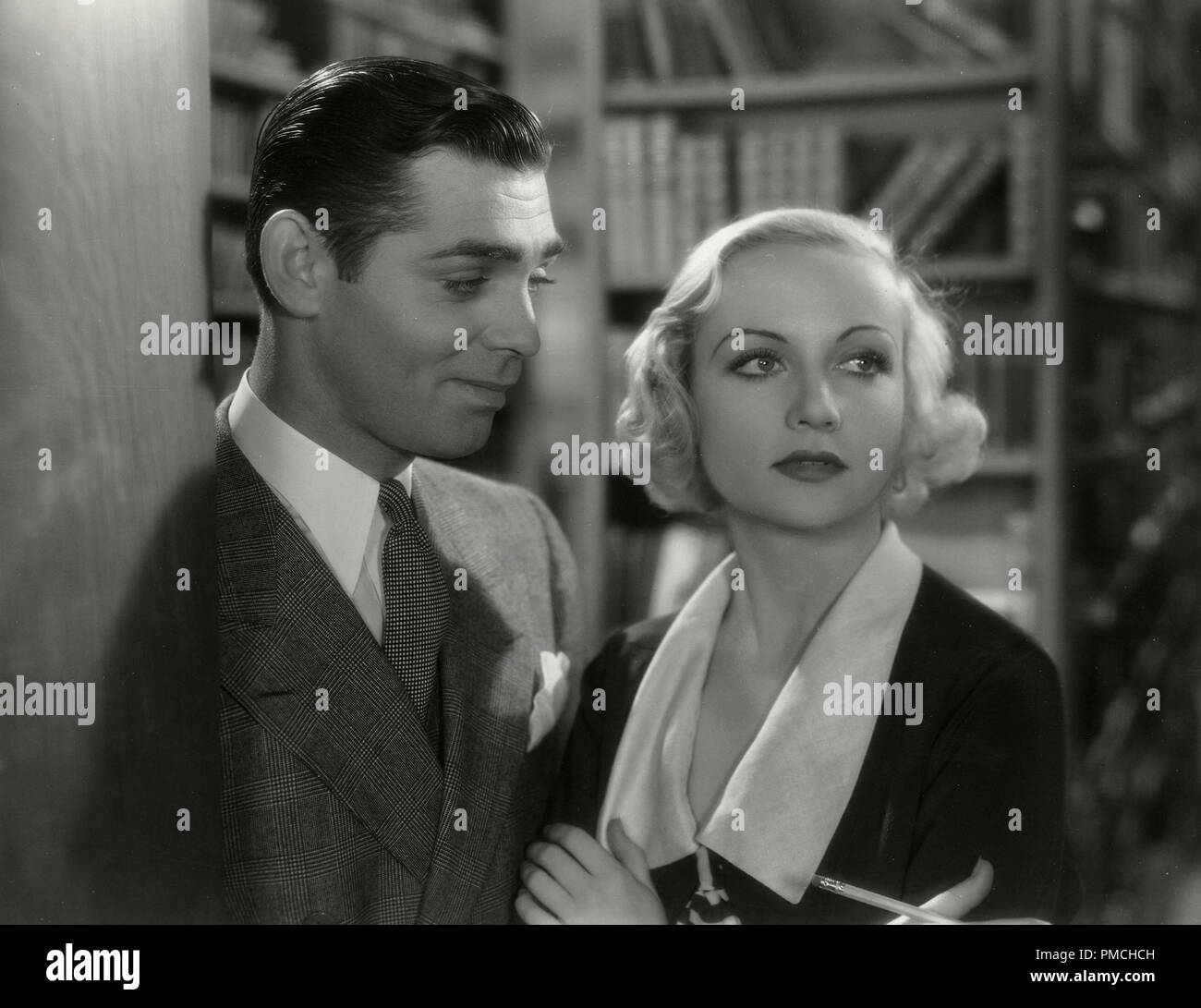 Clark Gable Carole Lombard In No Man Of Her Own Paramount 1932 File Reference 33636 392tha Stock Photo Alamy