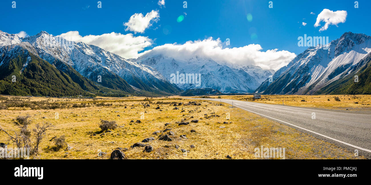 ROAD TO MOUNT COOK. Expansive view from the road leading to Mount Cook, New Zealand. Stock Photo