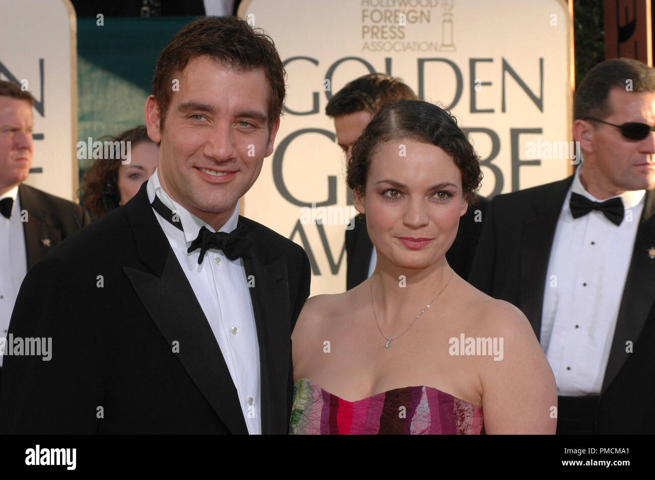 Arrivals at the  'Golden Globe Awards - 62nd Annual' Clive Owen with wife Sarah-Jane Fenton 1-16-2005  File Reference # 1080 017PLX  For Editorial Use Only - Stock Photo