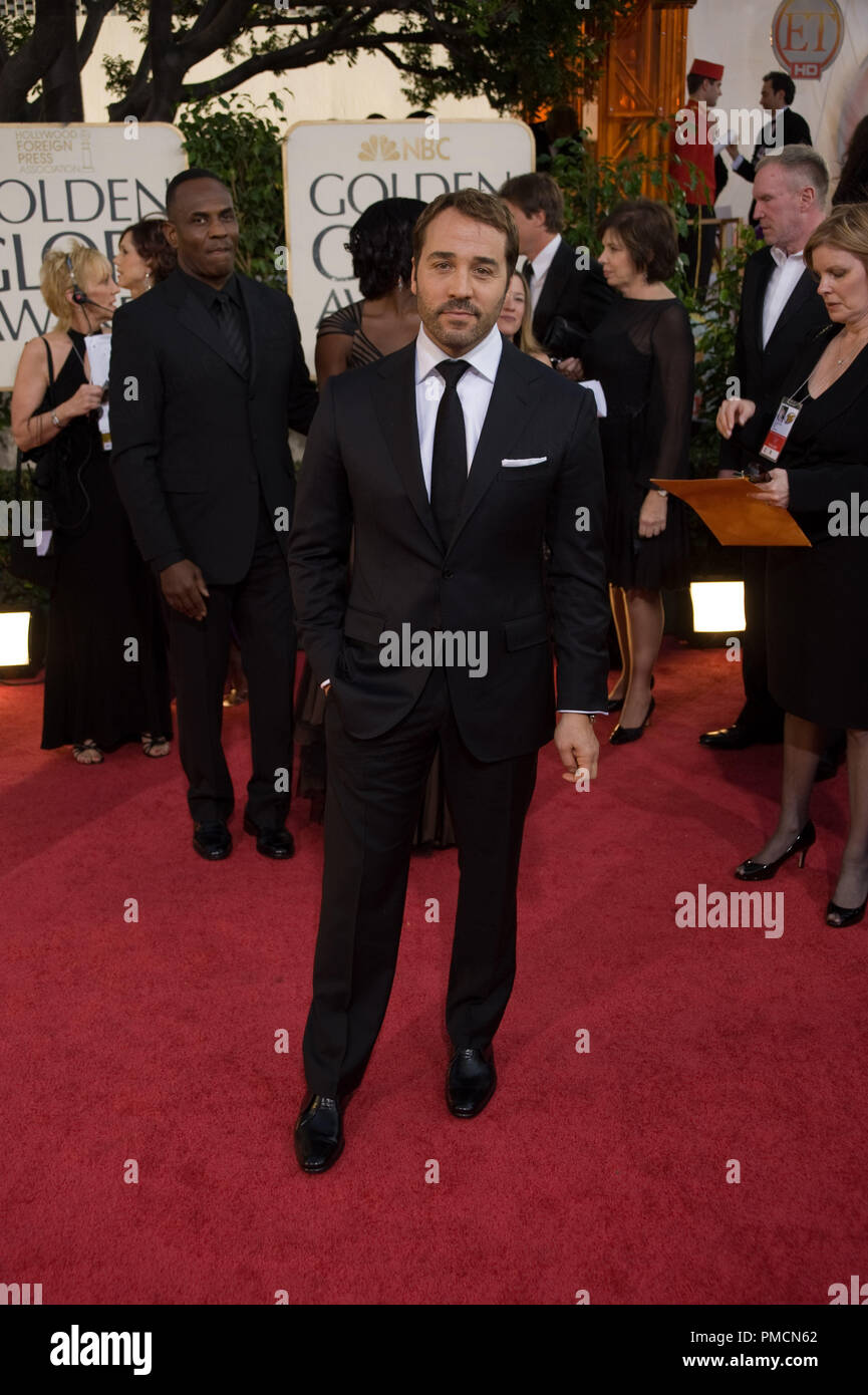 Jeremy Renner video features Justin Alexander gown