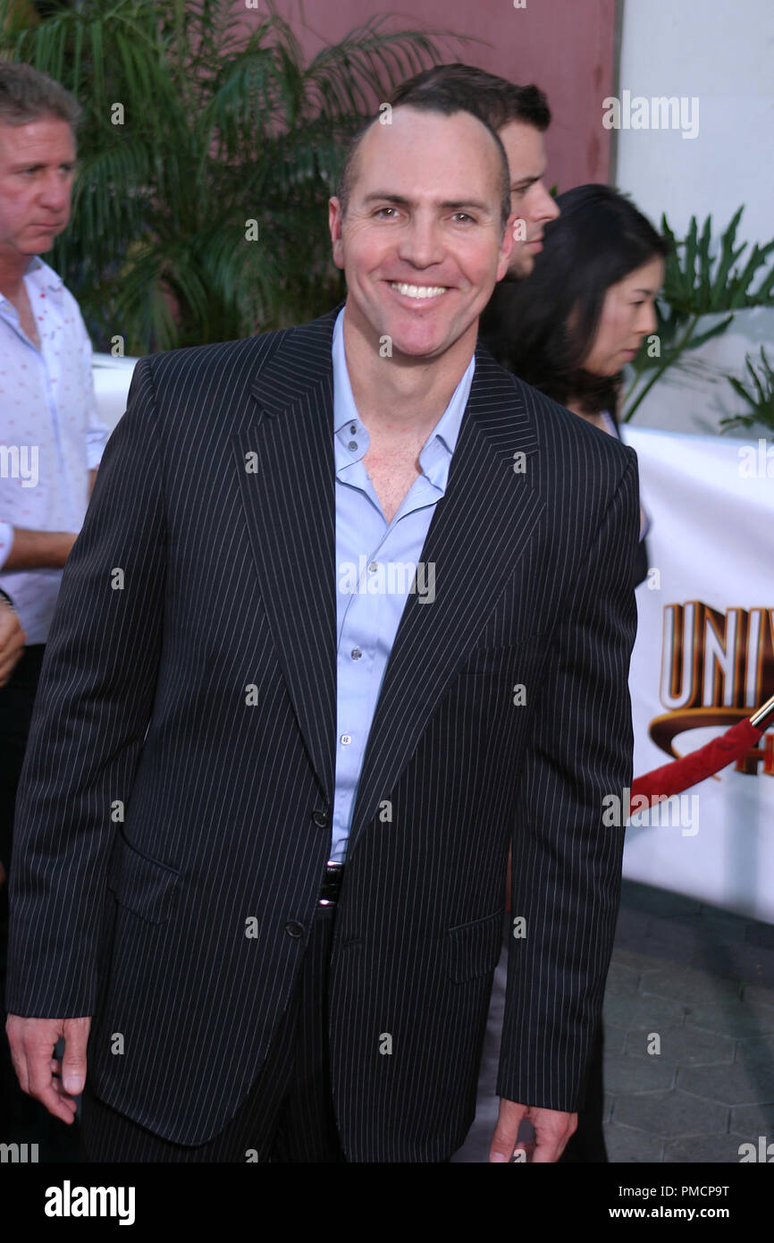 Van Helsing Premiere 5-03-2004 Arnold Vosloo Photo by Joseph Martinez ...