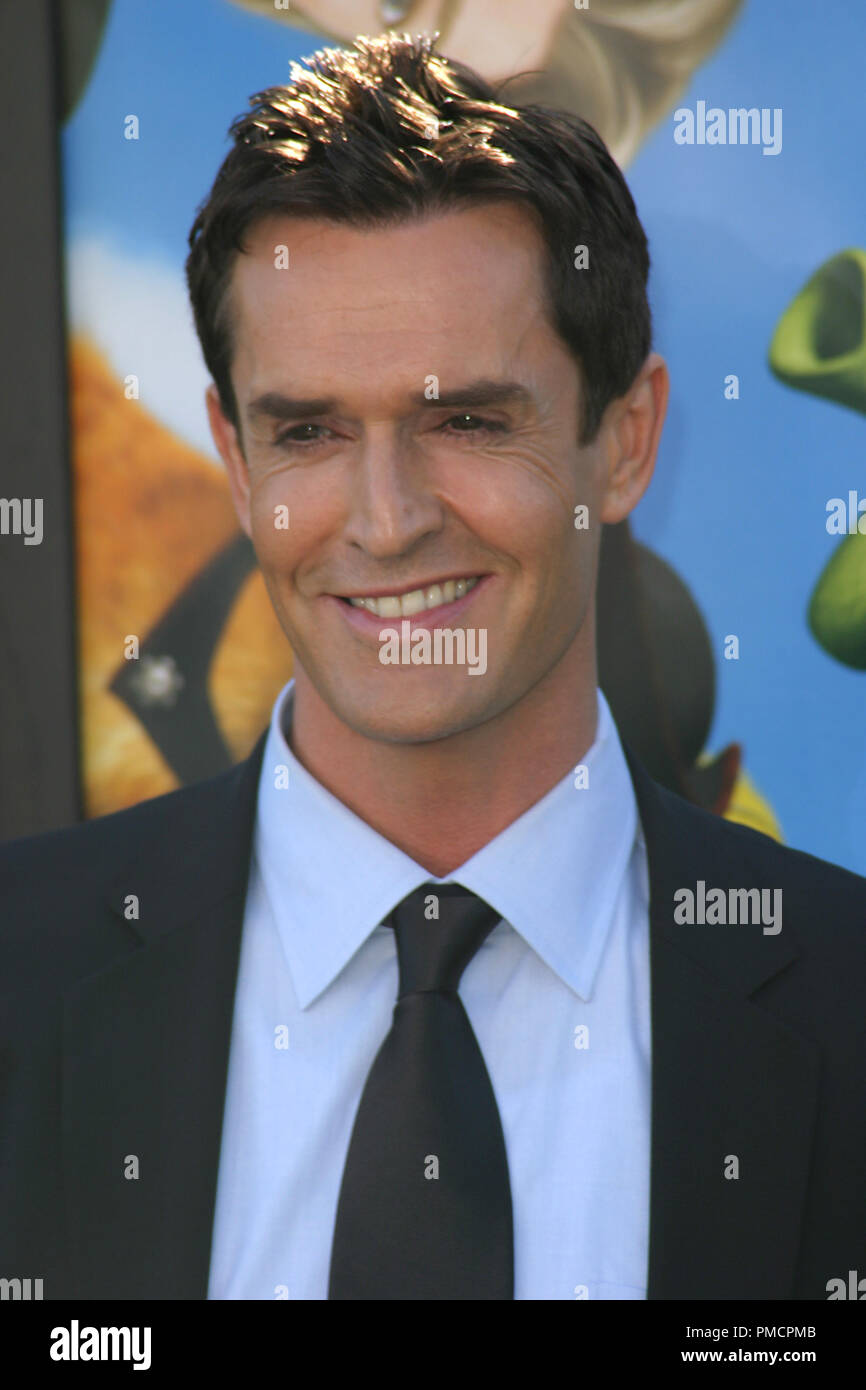 "Shrek 2" Premiere 5/08/2004 Rupert Everett Photo by Joseph Martinez