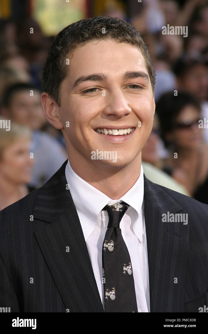 The Greatest Game Ever Played Premiere Shia LaBeouf 09 25 2005 El the-greatest-game-ever-played-premiere-shia-labeouf-09-25-2005-el