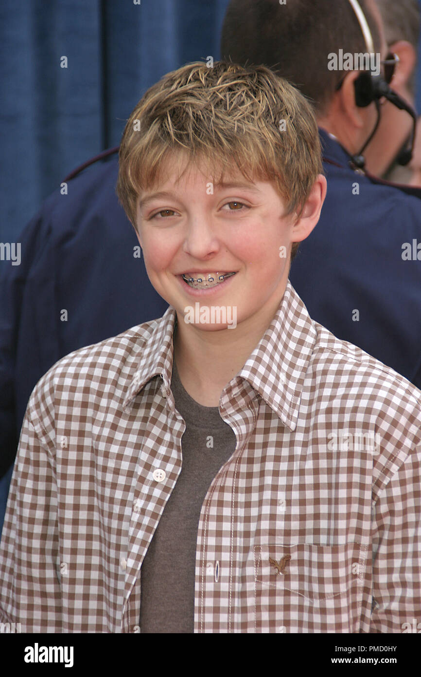 Meet the Robinsons" (Premiere) Jordan Fry 3-25-2007 / El Capitan Theater /  Hollywood, CA / Walt Disney Pictures / Photo by Joseph Martinez - All  Rights Reserved File Reference # 22971 0064PLX