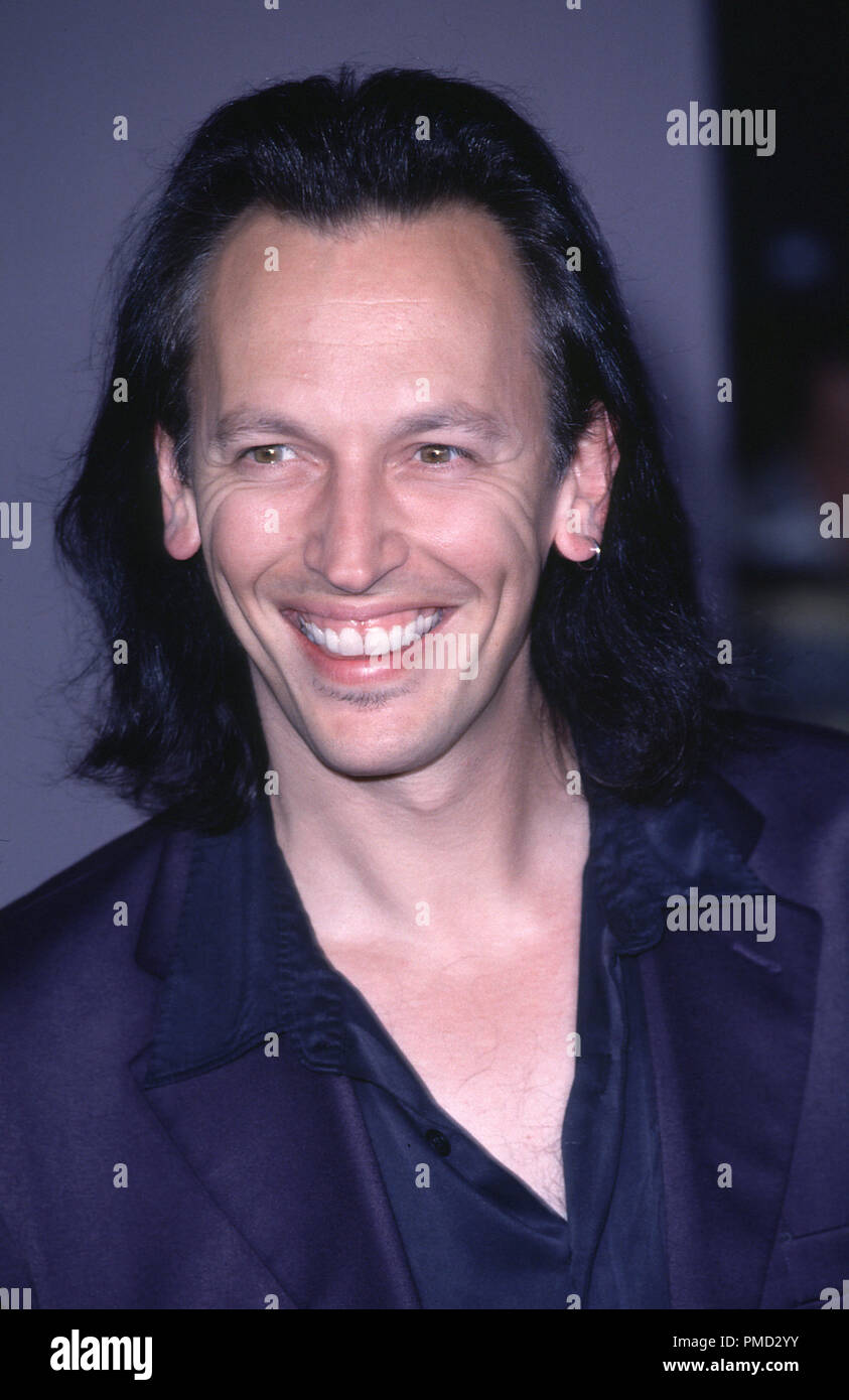 "Cold Creek Manor" Premiere 9-17-2003 Steve Valentine Photo by Joseph Martinez / PictureLux  File Reference # 21513_0041-picturelux  For Editorial Use Only - All Rights Reserved Stock Photo