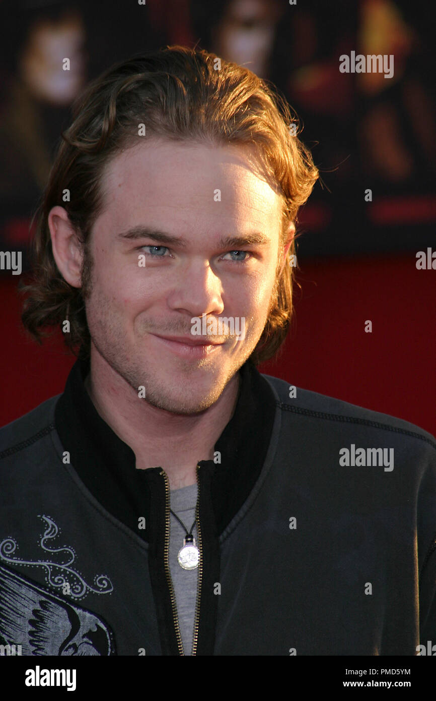 "Ladder 49" Premiere 9202004 Shawn Ashmore Photo by Joseph Martinez