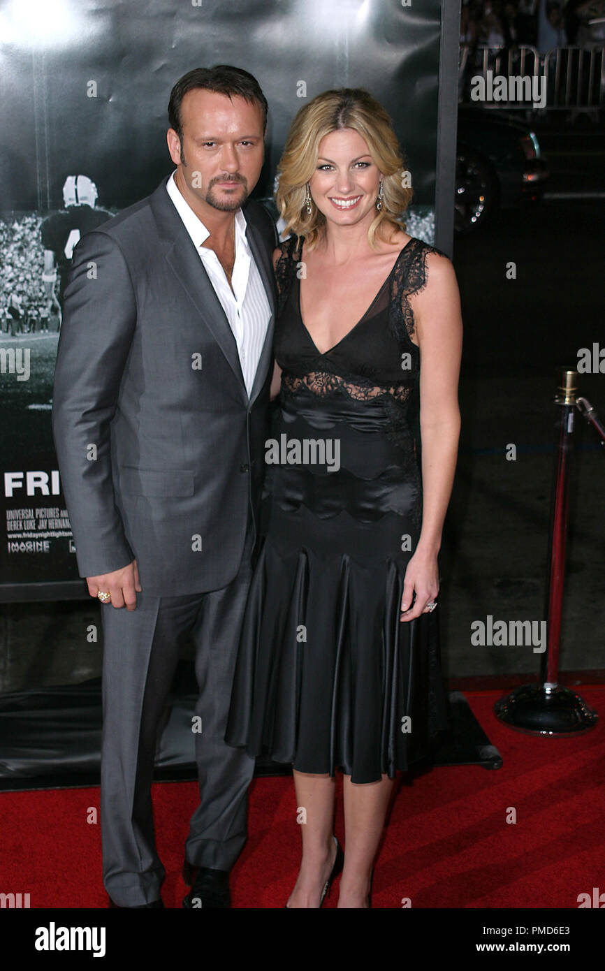 Faith hill and tim mcgraw poster hires stock photography and images