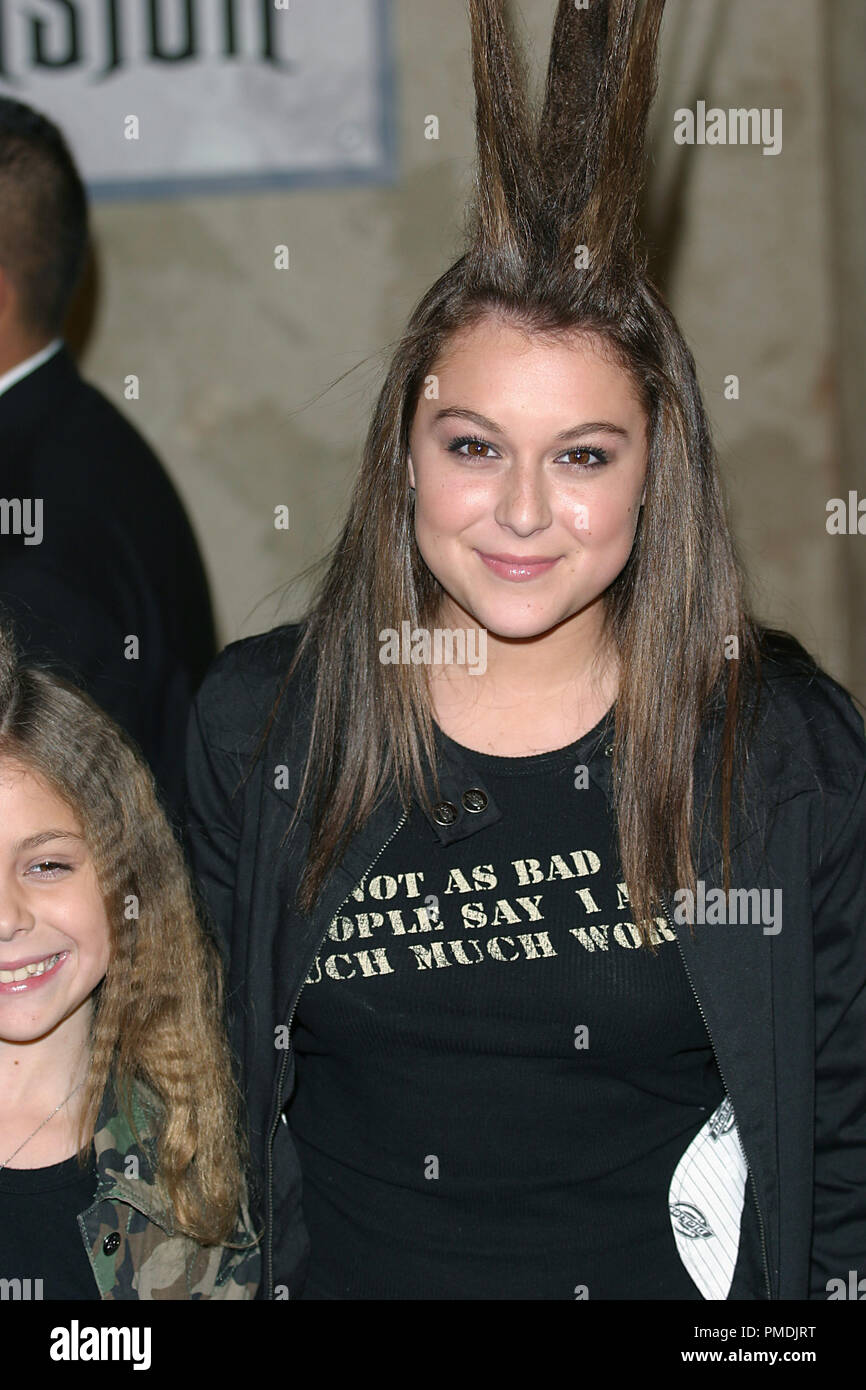 The Haunted Mansion Premiere 11 23 2003 Alexa Vega And Sister