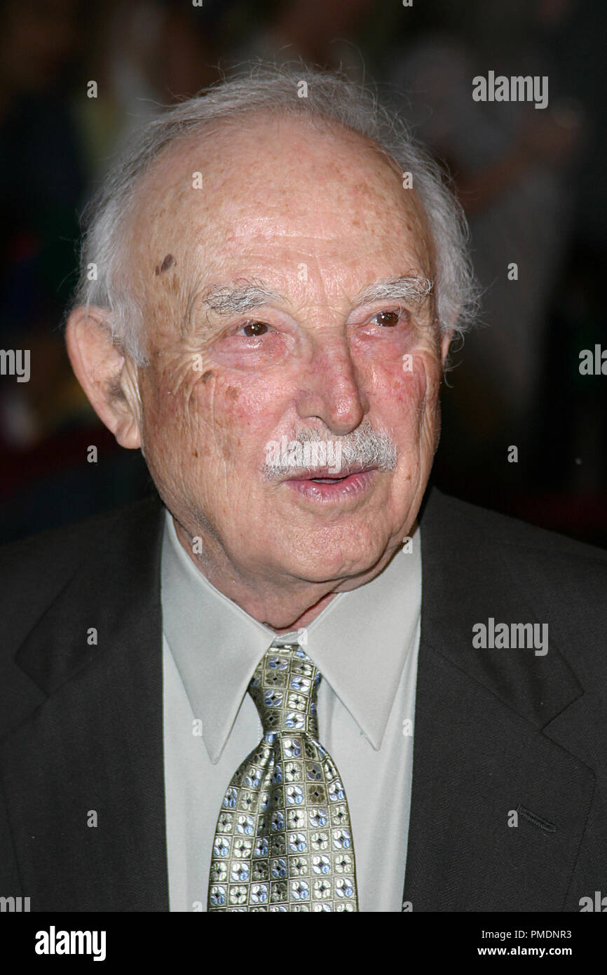Bill macy hi res stock photography and images Alamy