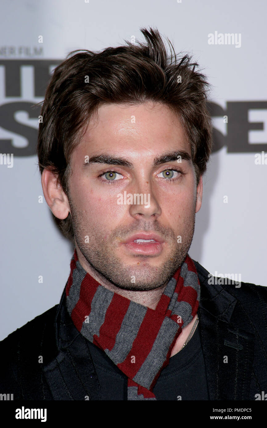 'After The Sunset' Premiere Drew Fuller 11-04-2004 Photo by Joseph Martinez / PictureLux  File Reference # 21990 0105-picturelux  For Editorial Use Only - All Rights Reserved Stock Photo