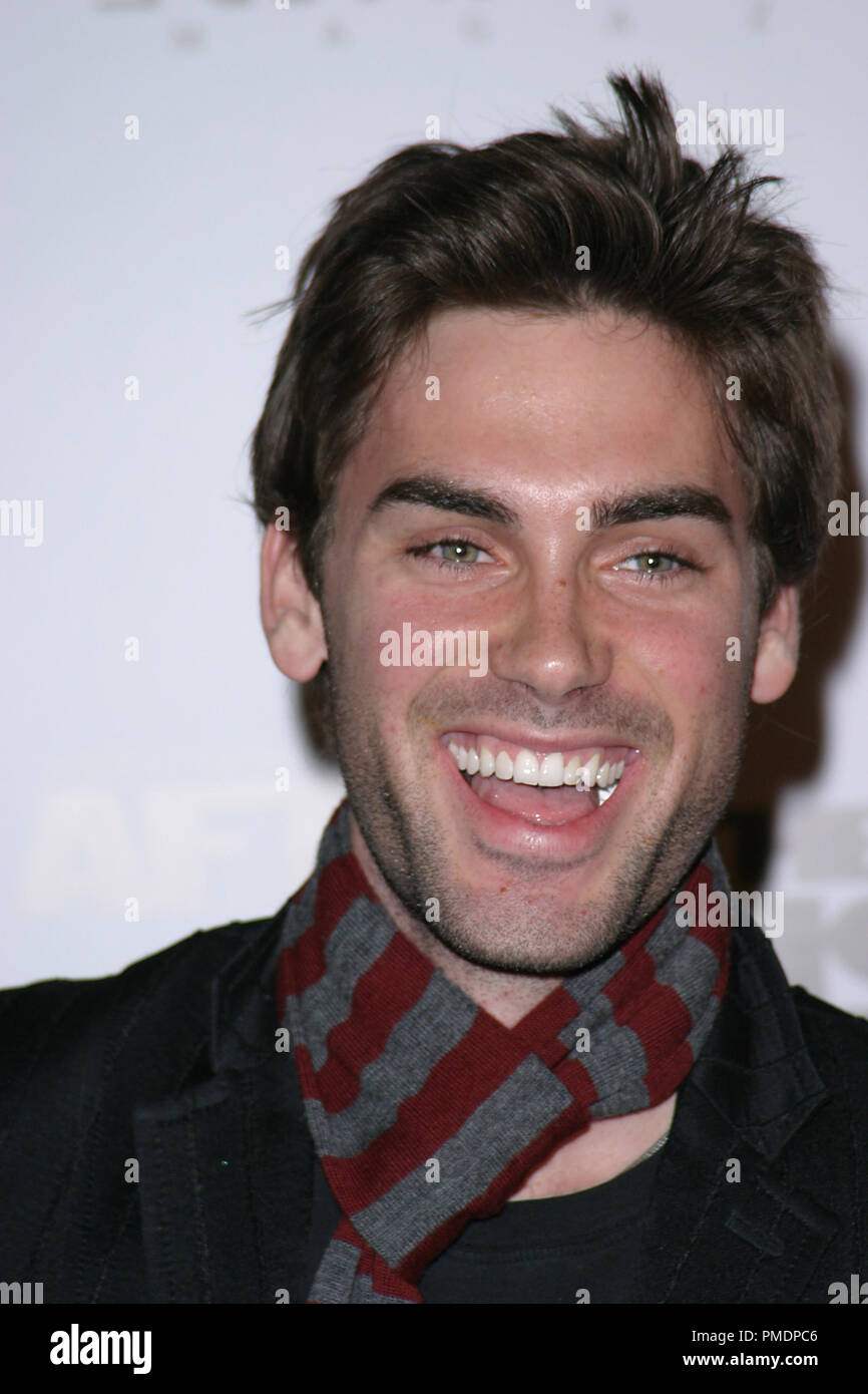 After The Sunset Premiere Drew Fuller 11-04-2004 Photo by Joseph Martinez / PictureLux  File Reference # 21990 0106-picturelux  For Editorial Use Only - All Rights Reserved Stock Photo