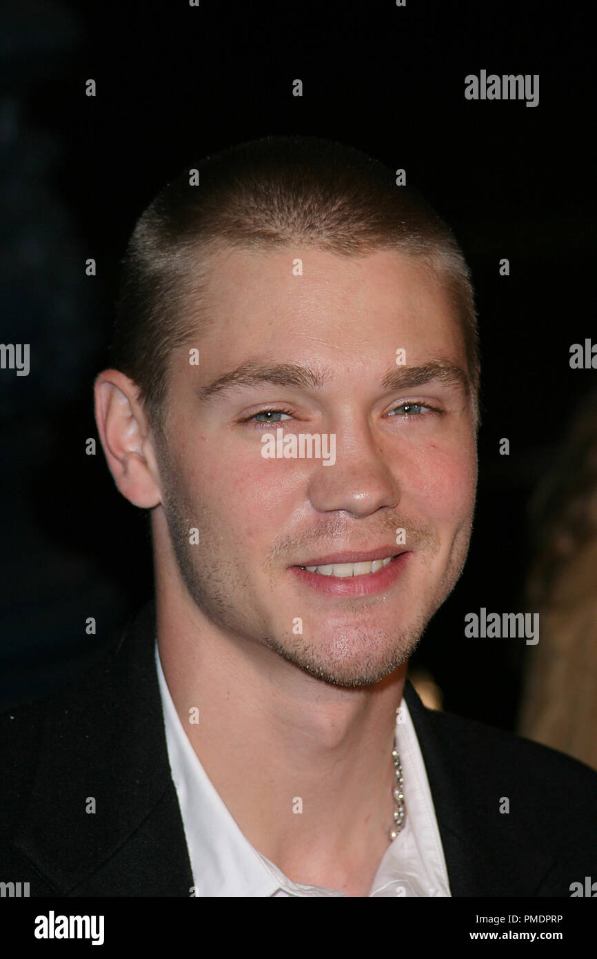 Finding Neverland Premiere 11-11-2004 Chad Michael Murray Photo by ...