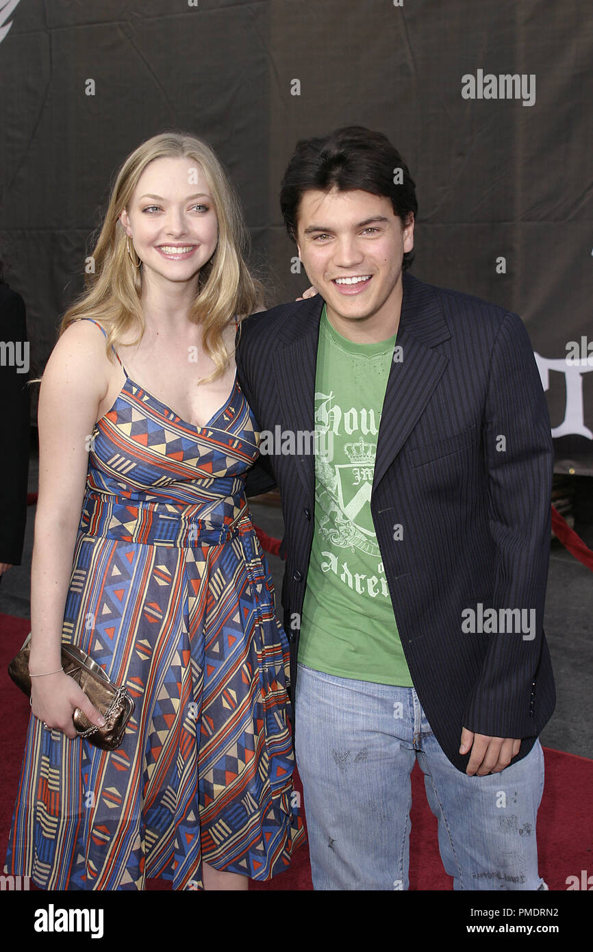 Lords of Dogtown Year: 2005 USA John Robinson, Victor Rasuk, Emile Hirsch  Director: Catherine Hardwicke Stock Photo - Alamy