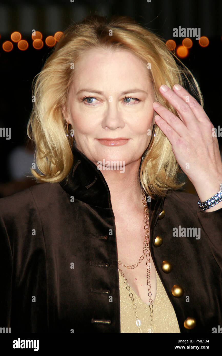 The Heartbreak Kid Cybill Shepherd 9-27-2007 / Mann's Village Theater