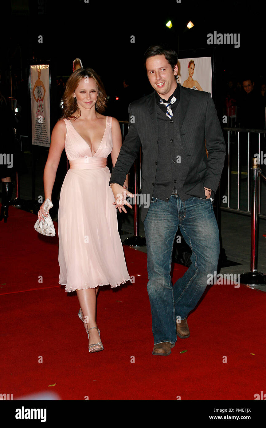 Jennifer Love Hewitt Husband Ross Mccall