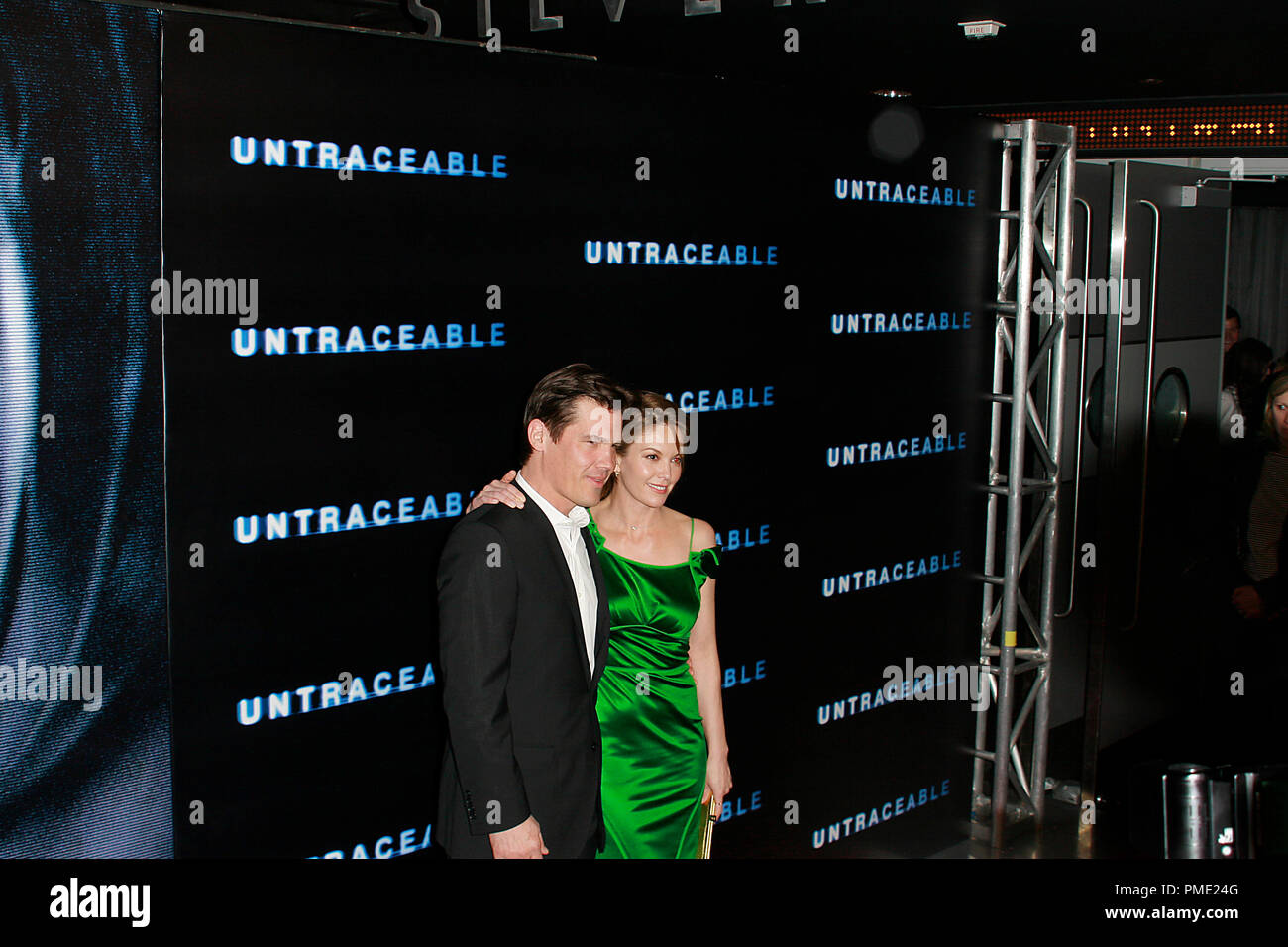 Untraceable Premiere Diane Lane, Josh Brolin  1-22-2008 / Silver Screen Theater at the Pacific Design Center / West Hollywood, CA / Screen Gems / Photo by Joseph Martinez File Reference # 23336 0037JM   For Editorial Use Only - Stock Photo