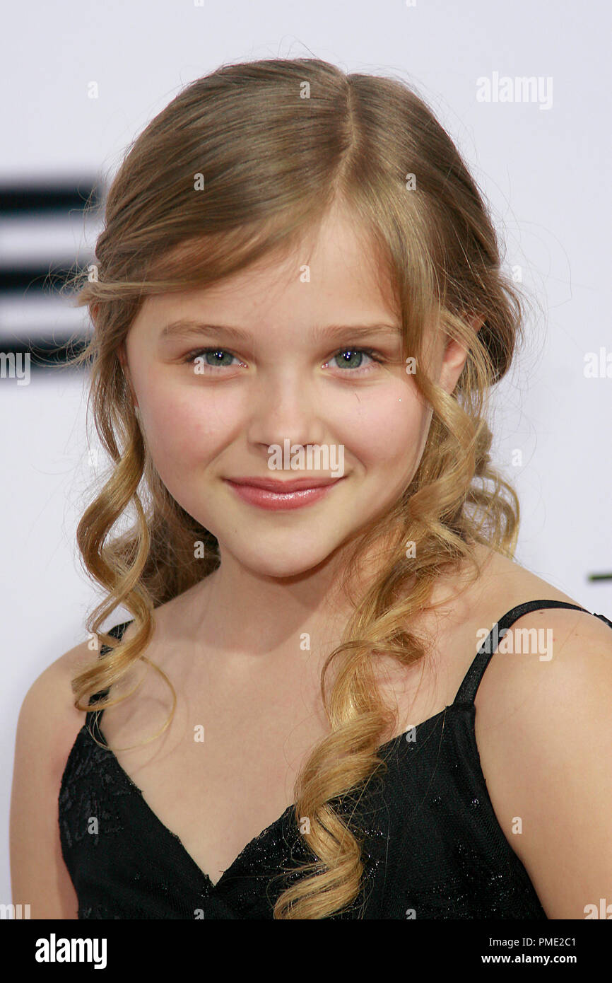 chloemoretz #american #face