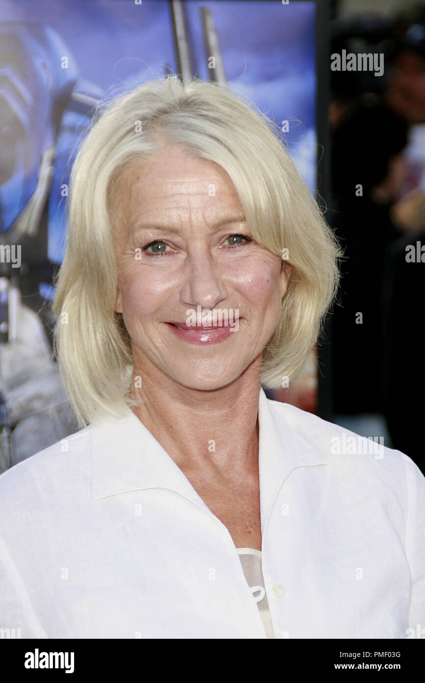 Transformers (Premiere) Helen Mirren 6-27-2007 / Mann's Village Theater