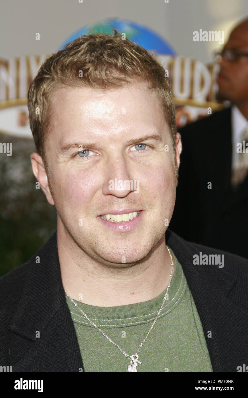 "I Now Pronounce You Chuck and Larry" (Premiere) Nick Swardson 7-12