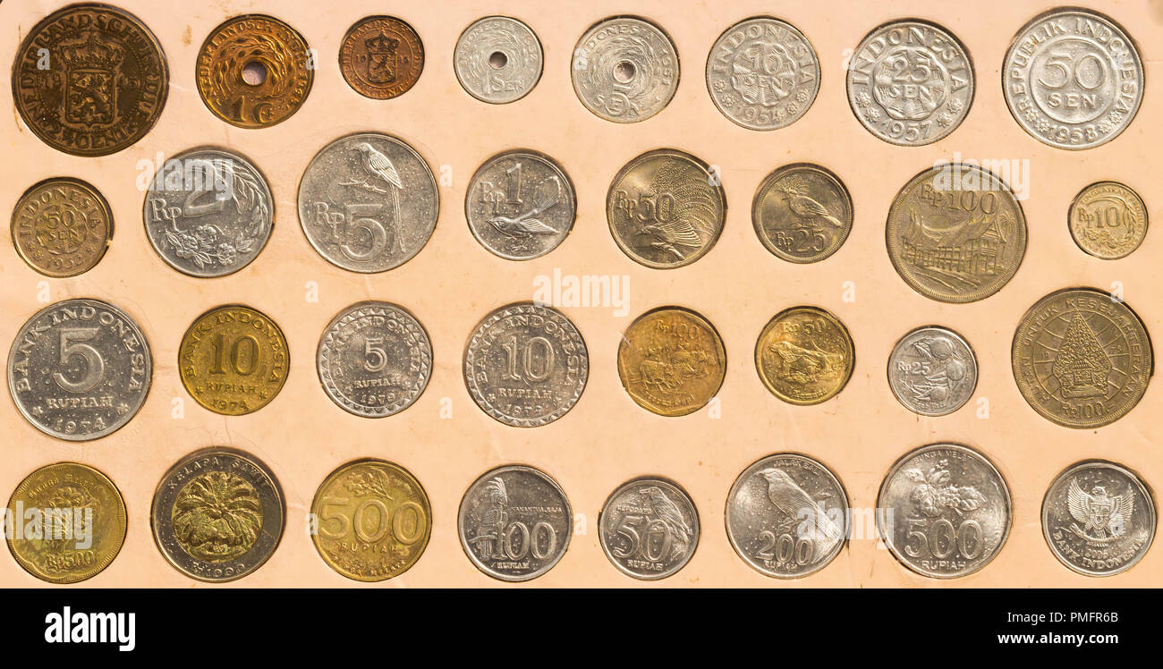 set of coin. Indonesian rupiah coin collection Stock Photo - Alamy